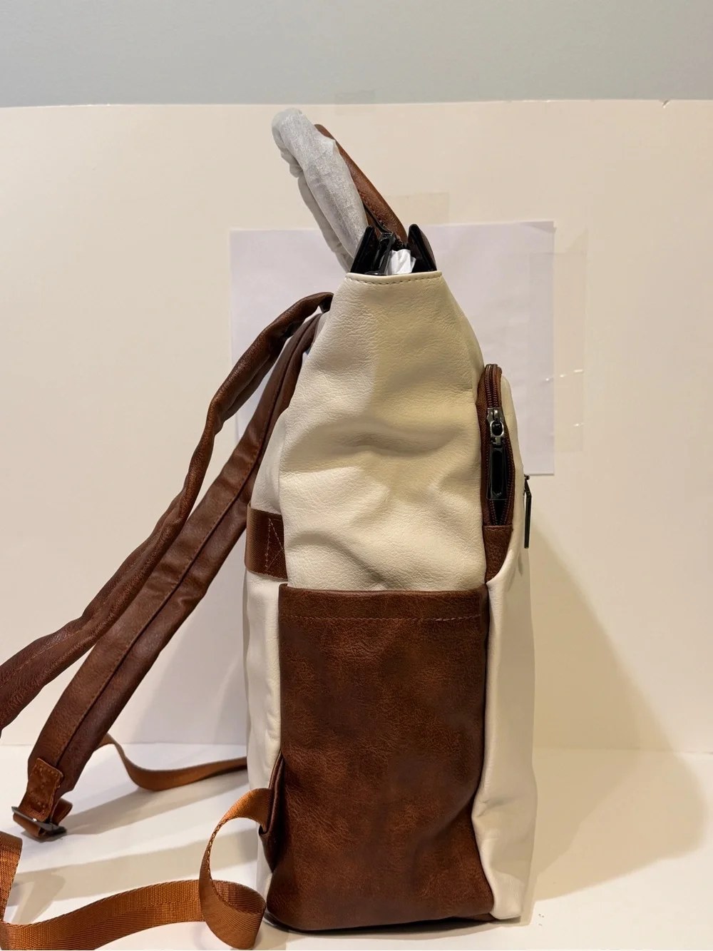 NWT Mroede Convertible Women's Laptop Backpack in Cream and Brown Color